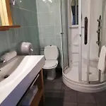 Le Taconet מלון 2*
