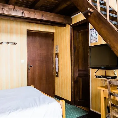 Le Taconet Hotel 2*